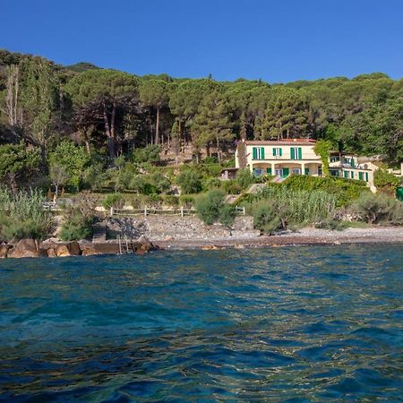 Villa Le Sprizze A Bordo Del Mare - Goelba Marciana Marina  Exterior foto
