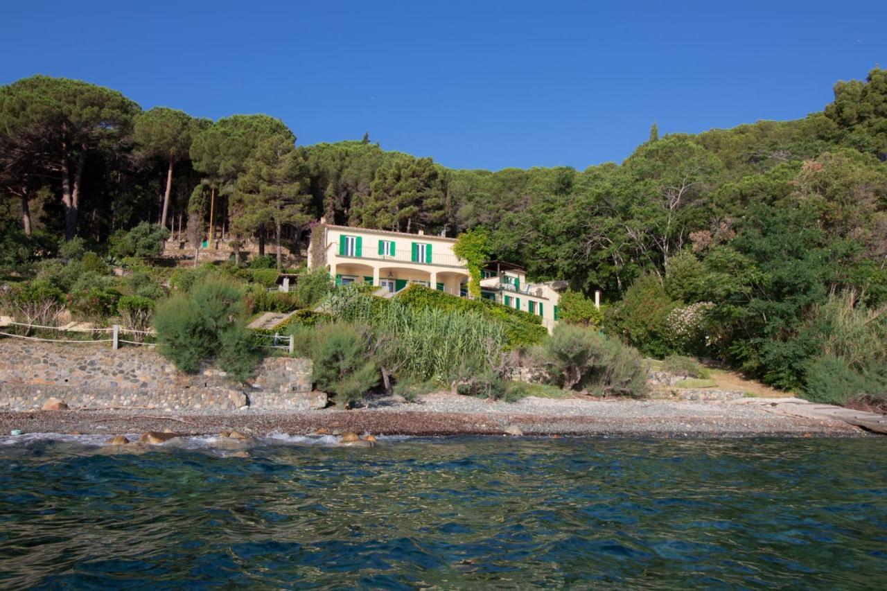 Villa Le Sprizze A Bordo Del Mare - Goelba Marciana Marina  Exterior foto