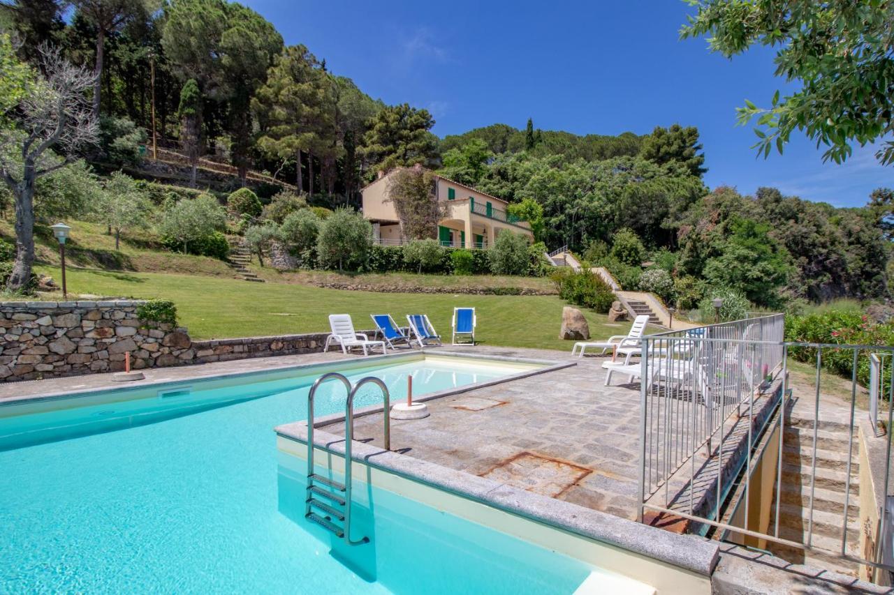 Villa Le Sprizze A Bordo Del Mare - Goelba Marciana Marina  Exterior foto