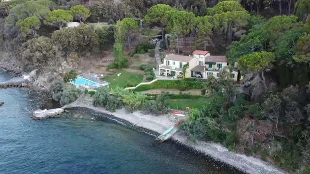 Villa Le Sprizze A Bordo Del Mare - Goelba Marciana Marina  Exterior foto