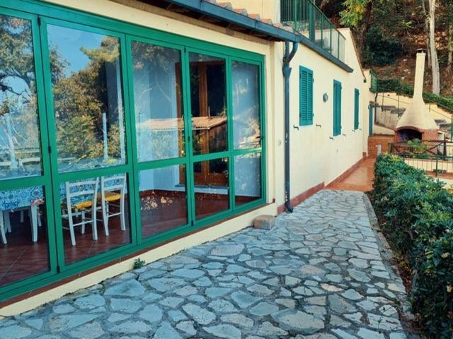 Villa Le Sprizze A Bordo Del Mare - Goelba Marciana Marina  Exterior foto
