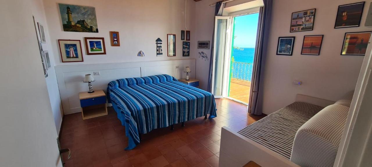 Villa Le Sprizze A Bordo Del Mare - Goelba Marciana Marina  Exterior foto