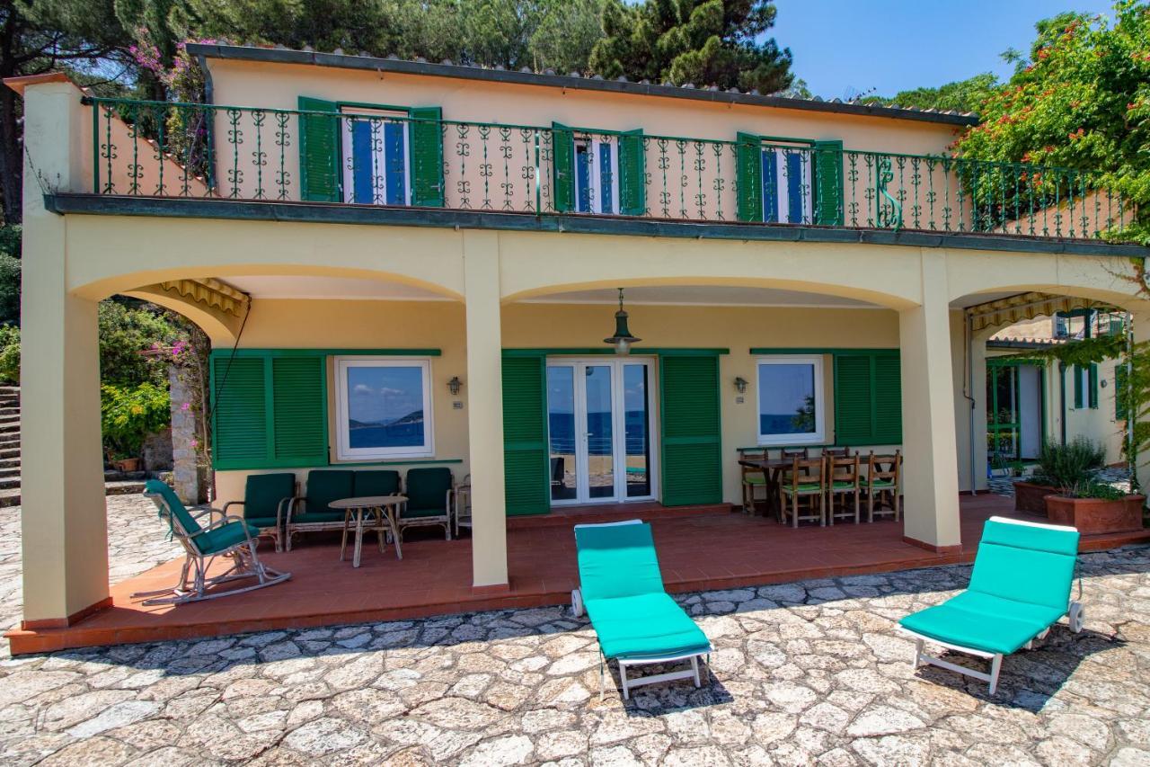 Villa Le Sprizze A Bordo Del Mare - Goelba Marciana Marina  Exterior foto
