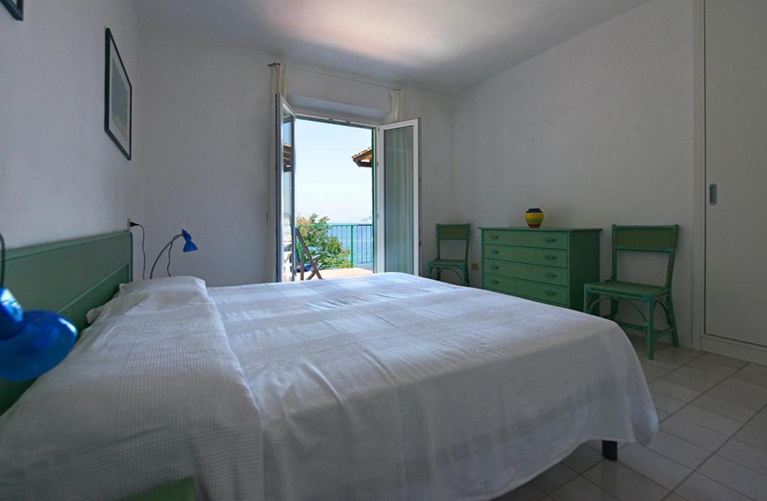 Villa Le Sprizze A Bordo Del Mare - Goelba Marciana Marina  Exterior foto