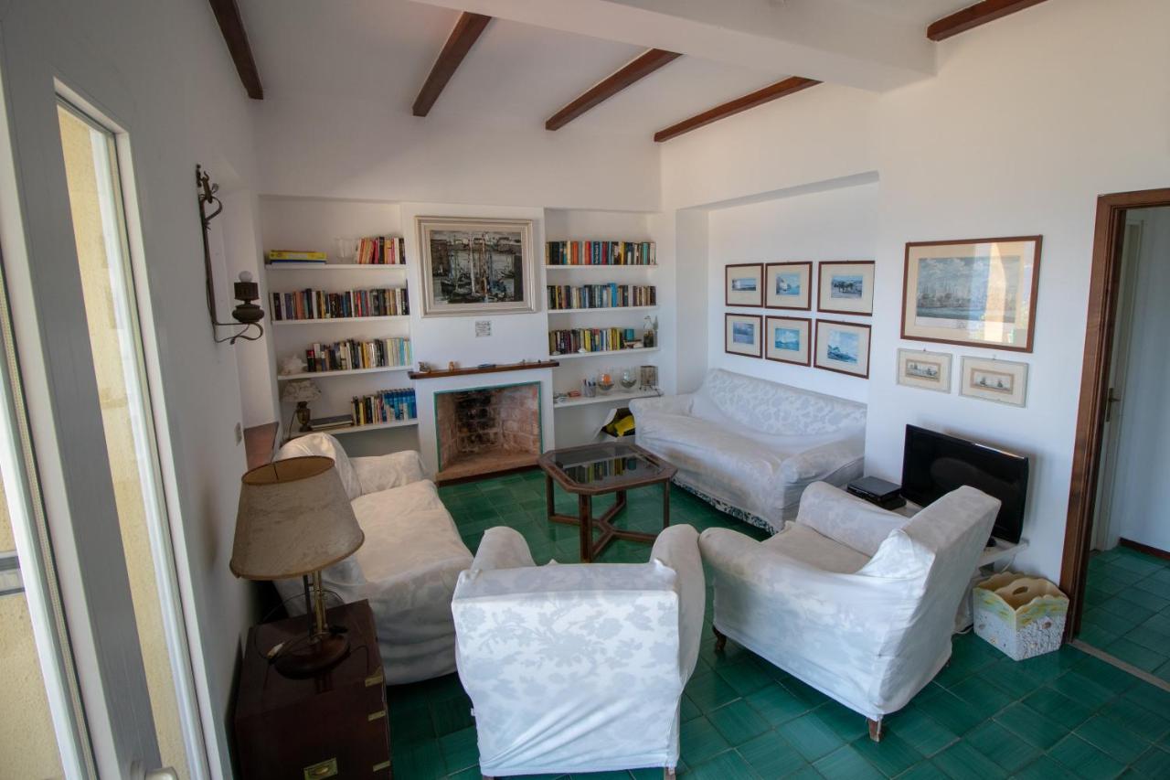 Villa Le Sprizze A Bordo Del Mare - Goelba Marciana Marina  Exterior foto